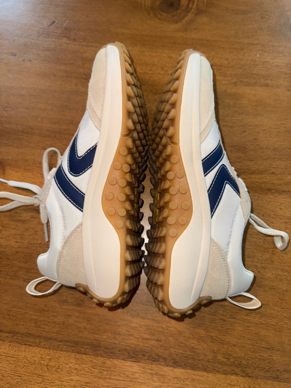 KEEN Casual Womens Sneakers in White & Beige with Navy Accent - Picture 4 of 12